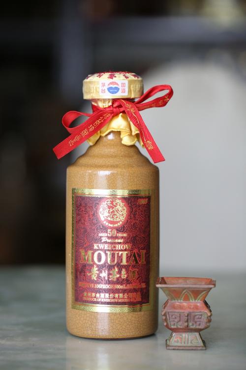 茅臺(tái)年份酒是老酒嗎?